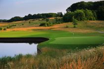 London Golf Club's 1st hole of The International